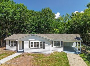 3513 Hemlock Ave, Moss Point, MS 39563