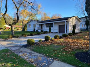 436 Ruckman Rd, Closter, NJ 07624