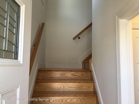 4th image of 162 Grimsby St Floor 2