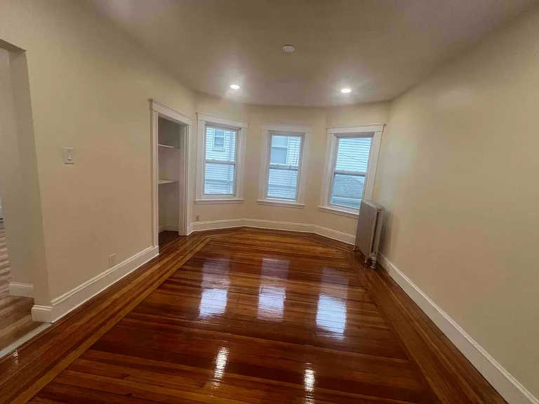 43 Conwell Ave #2 — Photo 9