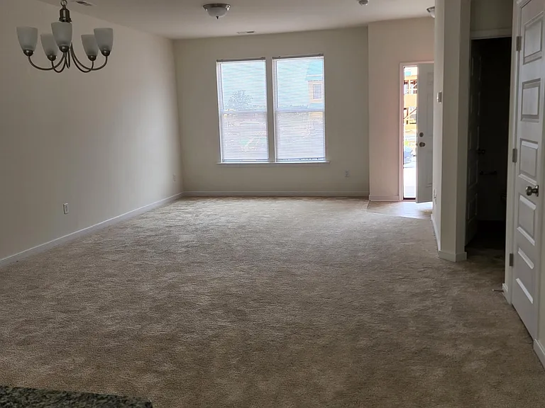 12229 Dutch Elm Cir — Photo 7