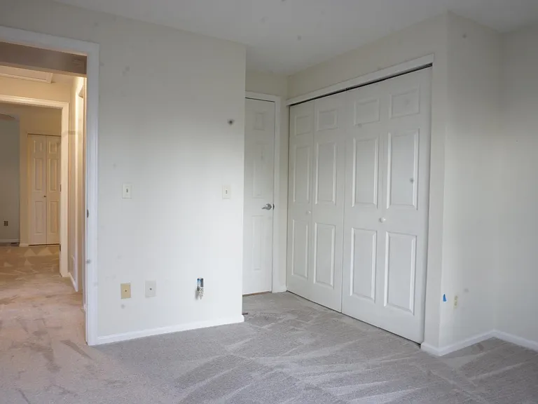 412 Owl Dr — Photo 11