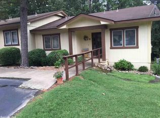18 Lindsay Ln, Hot Springs, AR 71909