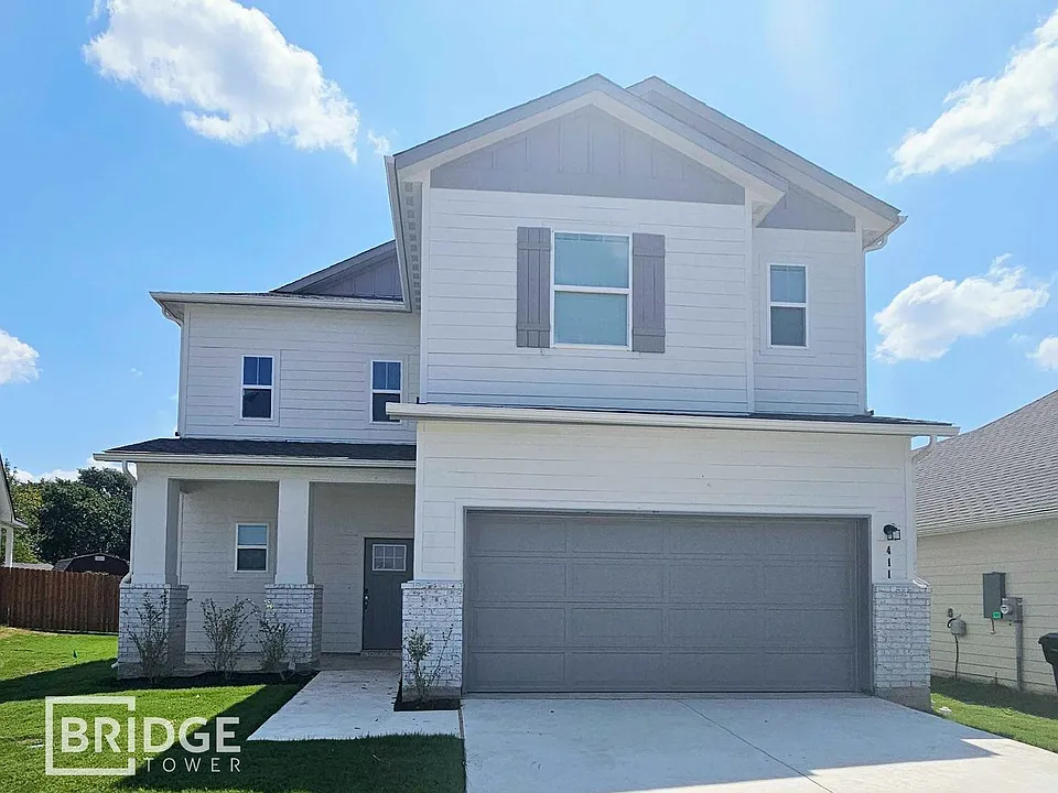 411 Sandy Glen Ln
