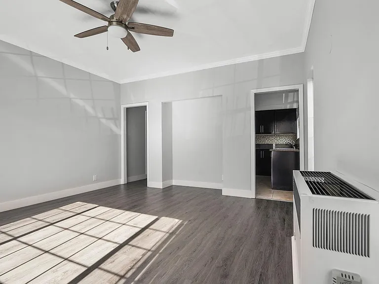 5965 Fountain Ave #1 — Photo 4