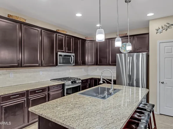 42177 W BACCARAT Drive, Maricopa, AZ 85138