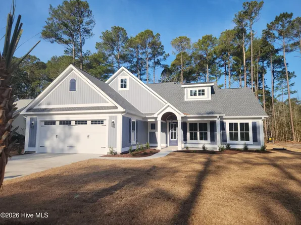 403 Baypark Drive NW, Calabash, NC 28467