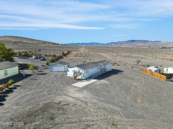 4745 Skyline Dr, Silver Springs, NV 89429