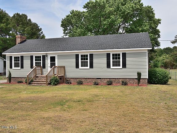2nd image of 2216 Meadowbrook Road