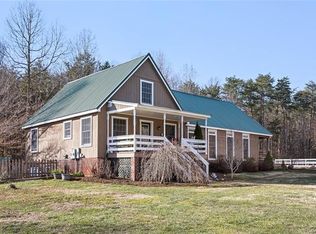 831 Willow Brook Rd, Bumpass, VA 23024