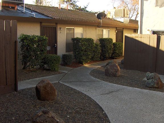 4th image of 8037 N El Dorado St APT 8