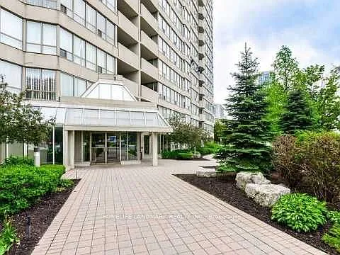 400 Webb Dr #501 — Photo 1