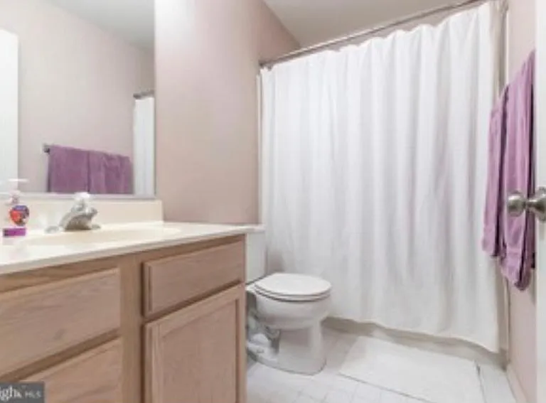 Full Bath on 3rd Floor