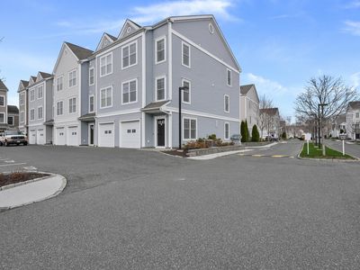 401 Copper Square Drive #401, Bethel, CT, 06801