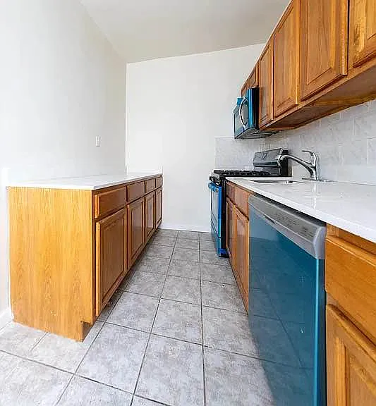 401 Edgecombe Ave #B3 — Photo 4
