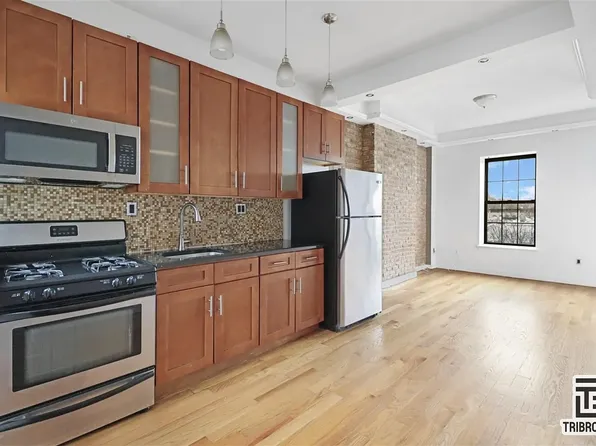 162 Throop Ave APT 3-F, Brooklyn, NY 11206