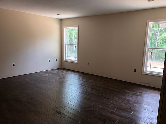 4th image of 5282 Cheyenne Dr