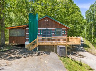 1510 Ridgecrest Dr, Sevierville, TN 37876