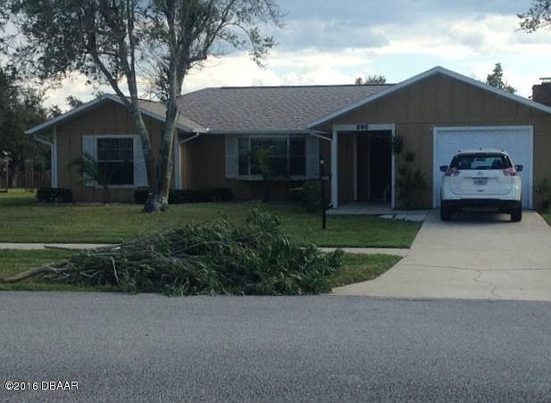 1st image of 895 Chickadee Dr