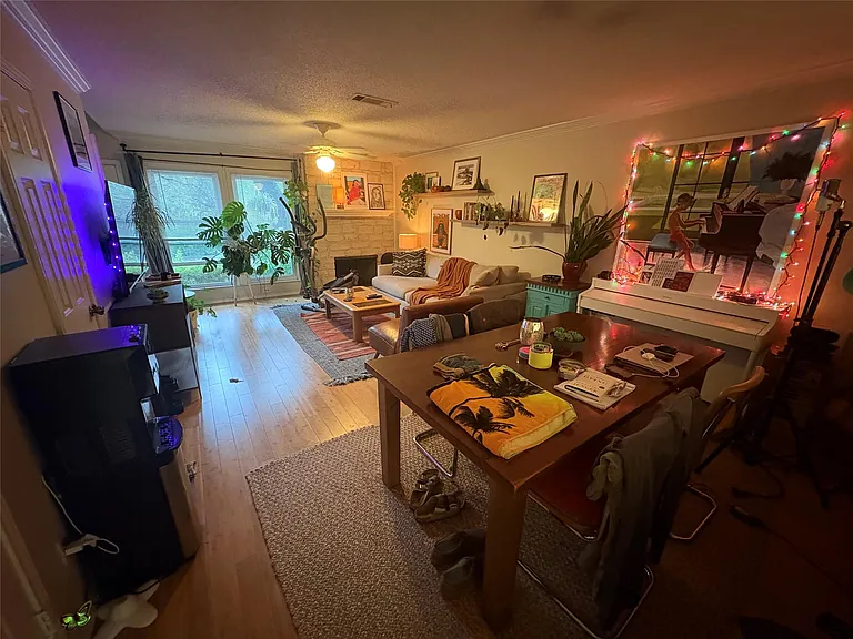 6739 Old Quarry Ln — Photo 4