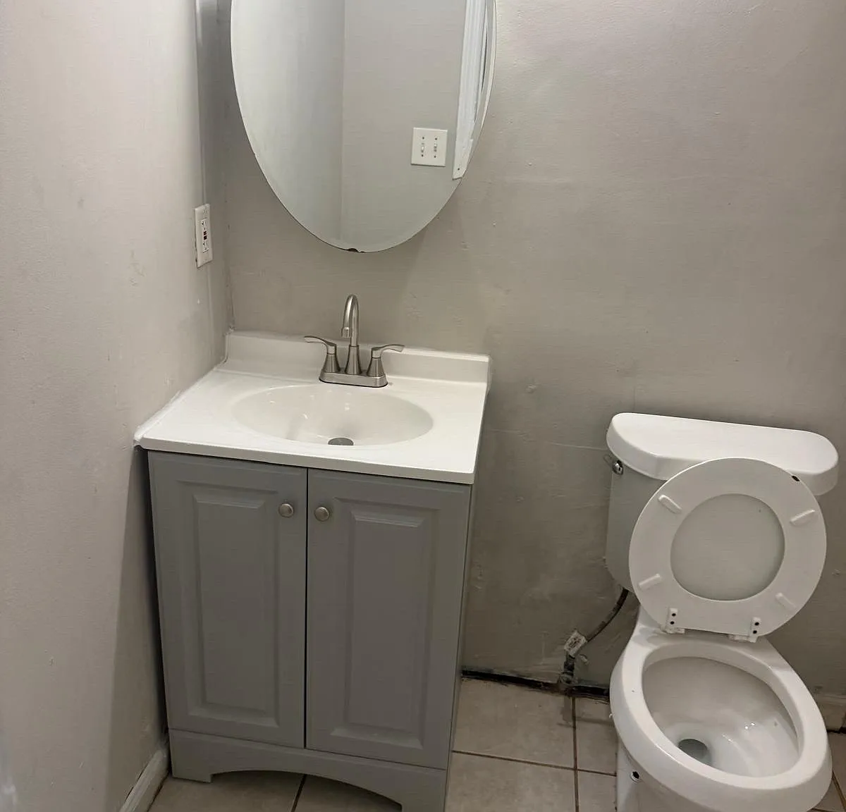 4 bed, 1320 sqft, $1,950 — Photo 4