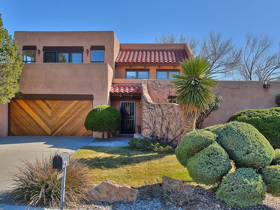 1st image of 9824 Lorelei Ln NE