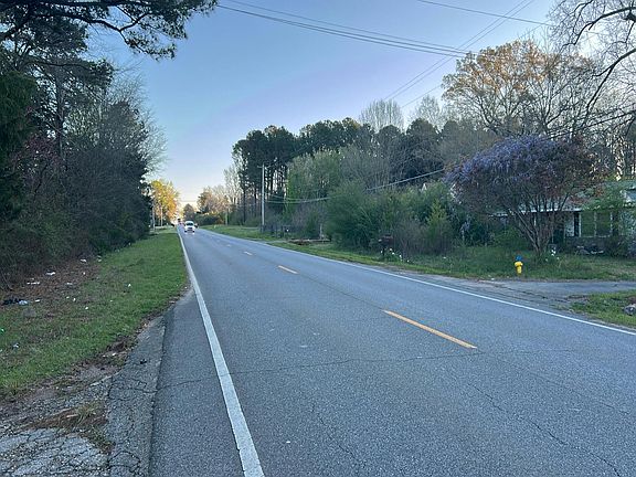 5th image of 1951 4th Ave SW