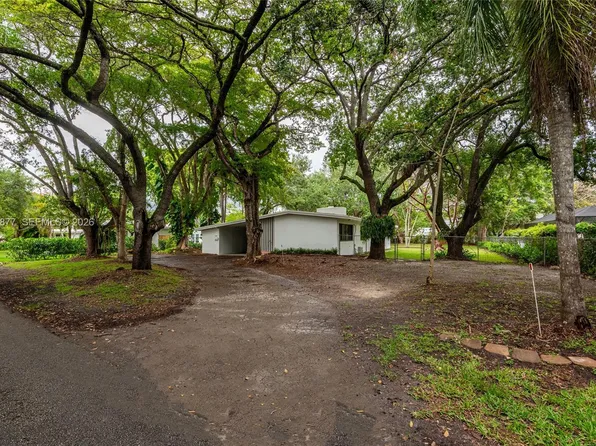 12725 SW 80th Ave, Pinecrest, FL 33156