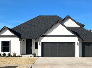 12601 Pinewood Ln, Oklahoma City, OK 73142