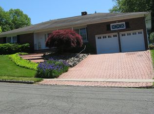 7 Littlebrook Rd, Springfield, NJ 07081