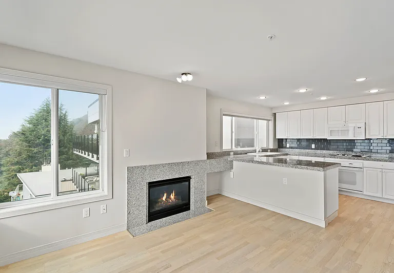 601 W Mercer Pl #401 — Photo 12