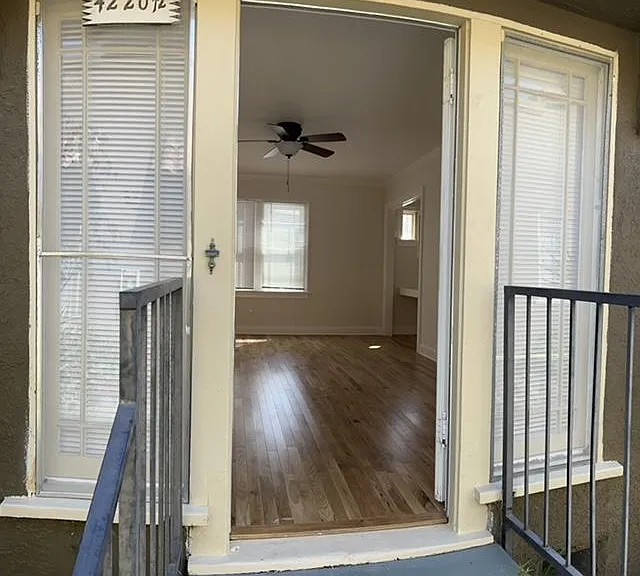 4220 1/2 Normal Ave #4220-1/2 — Photo 7