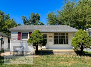 1314 E Lawrence St, Decatur, IL 62521