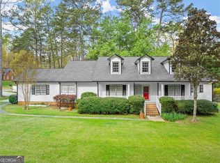 401 Chesterfield Rd, Bogart, GA 30622