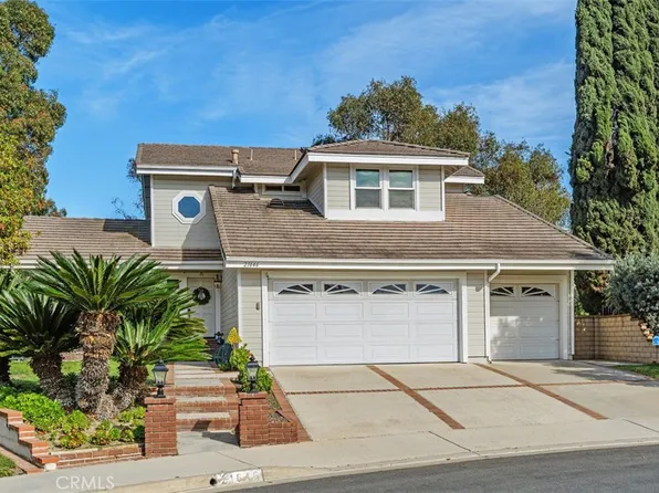 21646 Fernleaf Dr, Lake Forest, CA 92630
