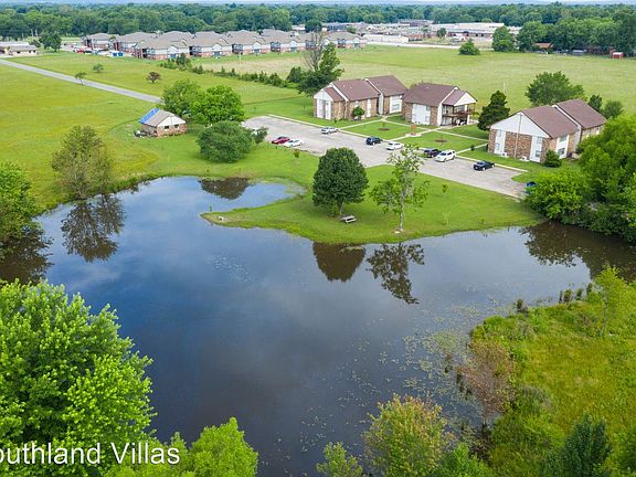 5th image of 1109 Sandpiper Dr #38