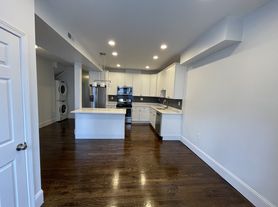204 E Eagle St, Boston, MA