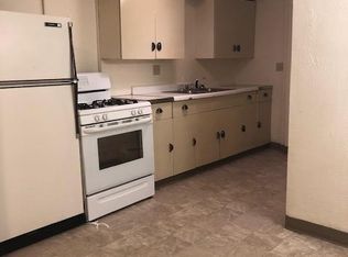 1105 10th St NW APT 4, Minot, ND 58703