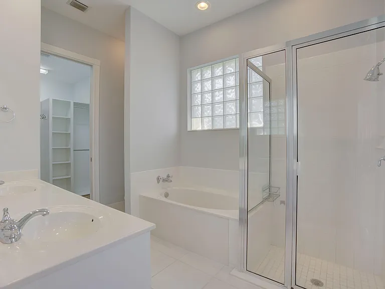 256 San Remo Dr — Photo 4
