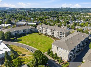 4832 NW Promenade Ter Unit 316, Portland, OR 97229