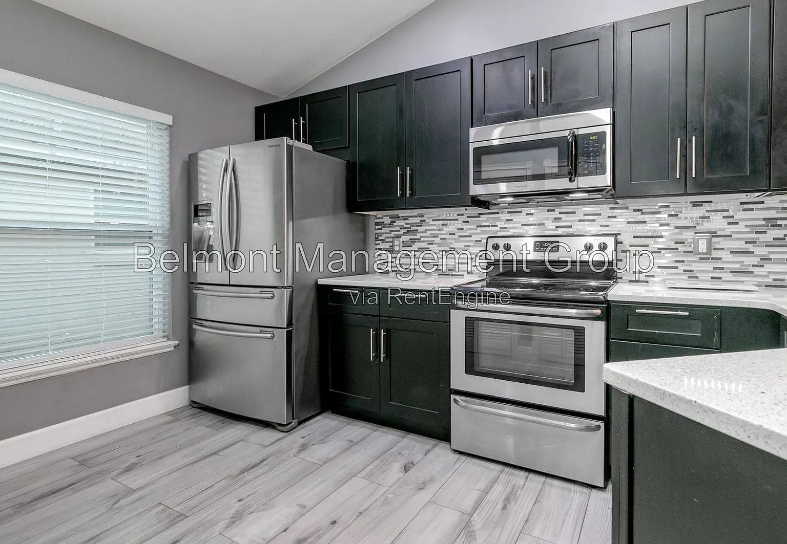 3 bed, 2.0 bath, 1442 sqft, $2,298 — Photo 4