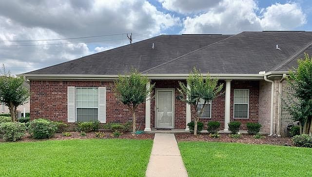 1st image of 7765 Pecan Dr