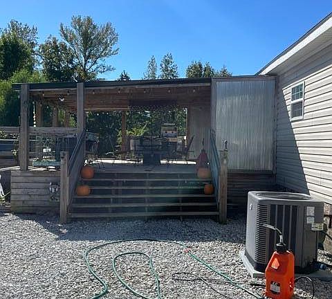 2nd image of 390 County Road 421