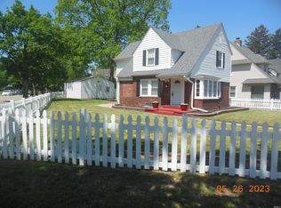 2421 Erskine Blvd, South Bend, IN