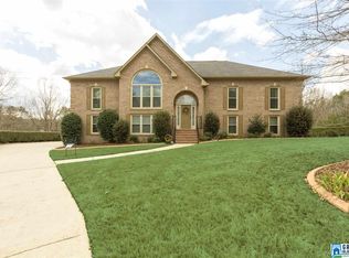 101 High Crest Rd, Pelham, AL 35124