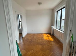305 90th St APT 3R, Brooklyn, NY 11209
