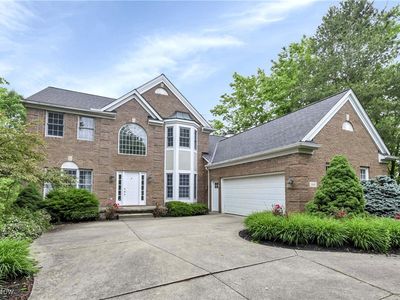 11990 Greyfriars Cir, North Royalton, OH, 44133