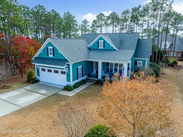 2748 Parkridge Drive, Southport, NC 28461
