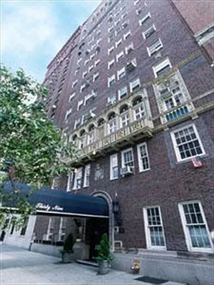 Sold by Corcoran | media 20