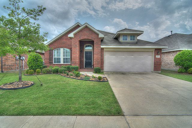 1st image of 319 Blackhaw Dr